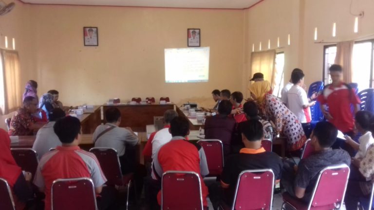 Praktek E PBB, Petugas Penarik Pajak Layaknya Belajar Kelompok